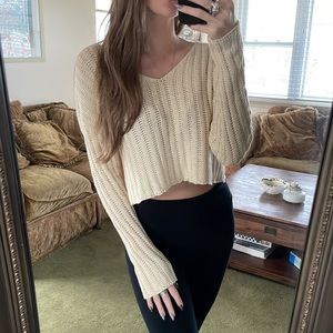 Forever 21 Long Sleeve Knit V-Neck Sweater